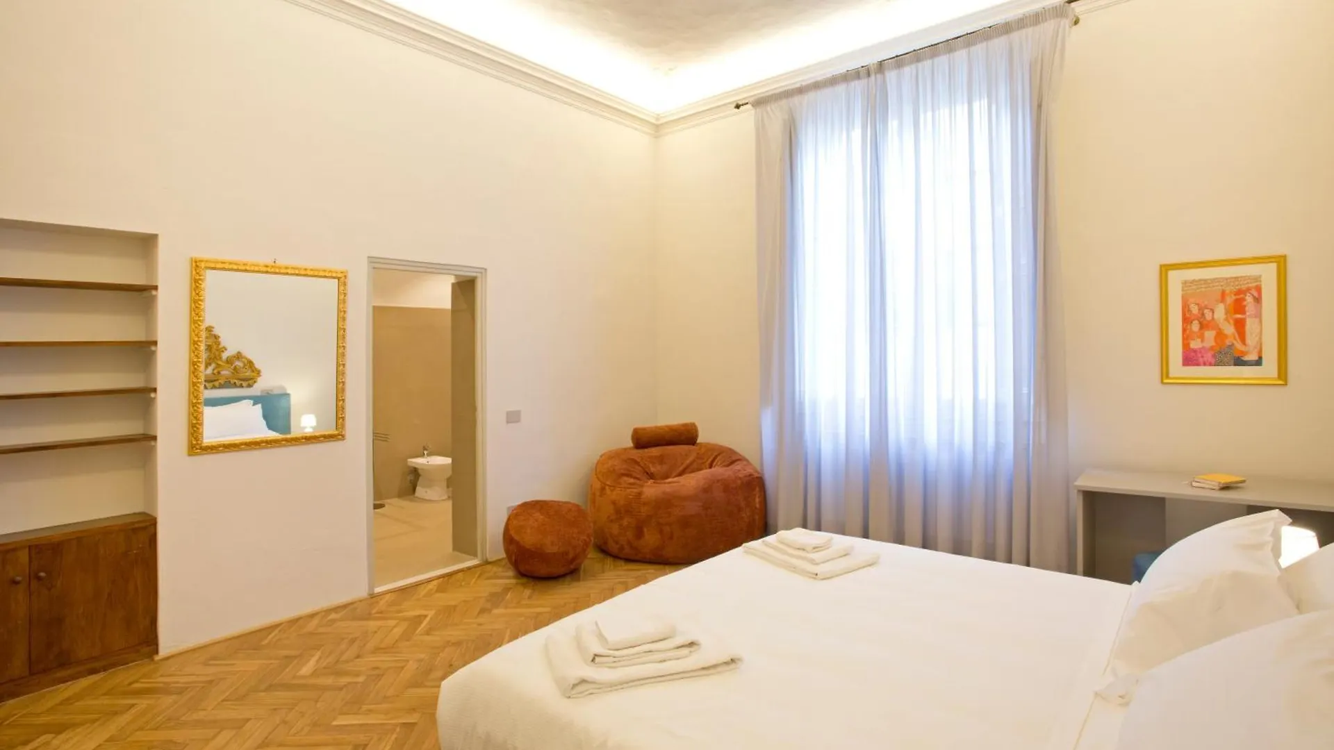 شقة Casa San Martino, Stylish Flat With Stunning Views Of Lucca S Cathedral إيطاليا