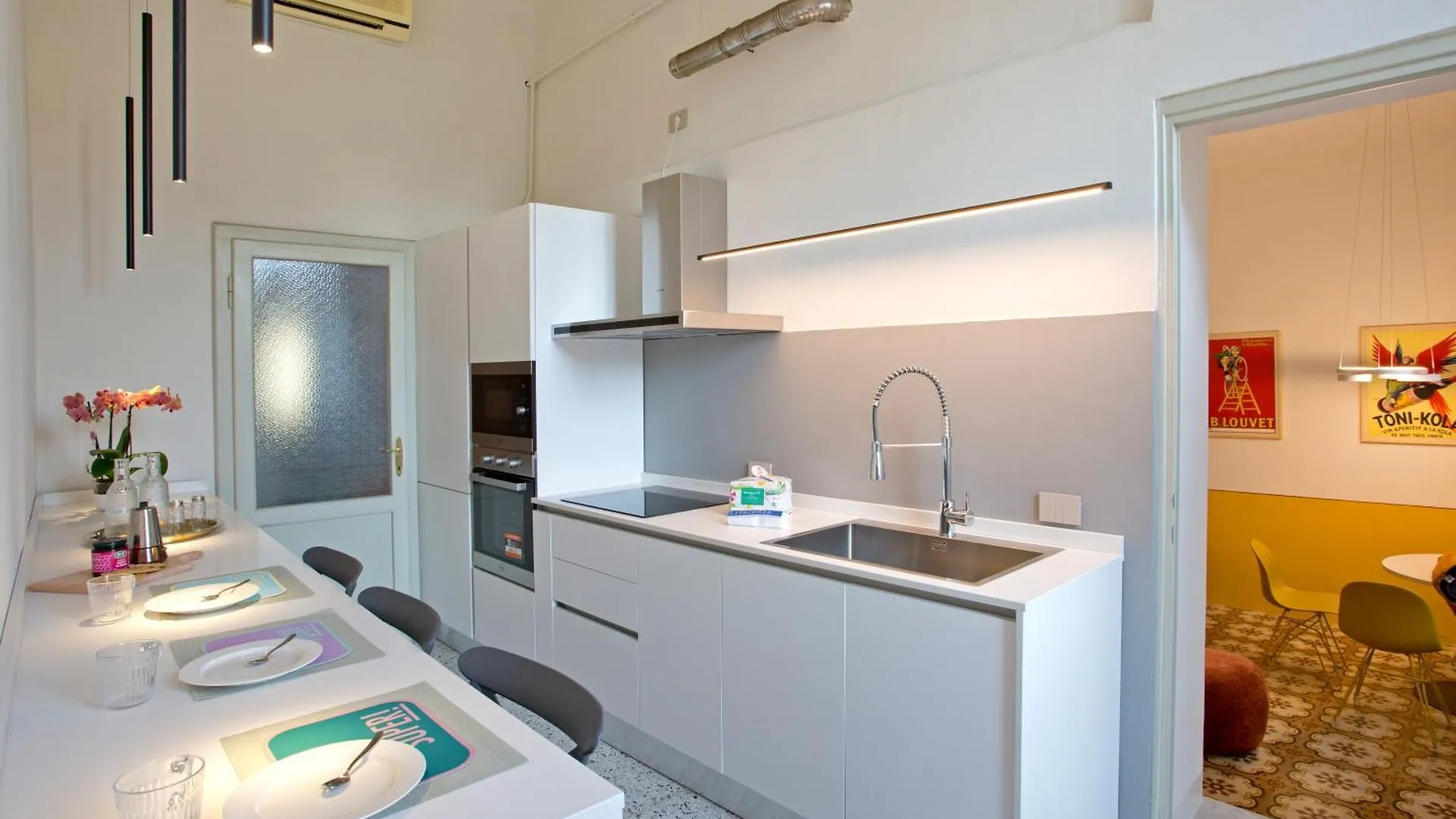 شقة Casa San Martino, Stylish Flat With Stunning Views Of Lucca S Cathedral إيطاليا